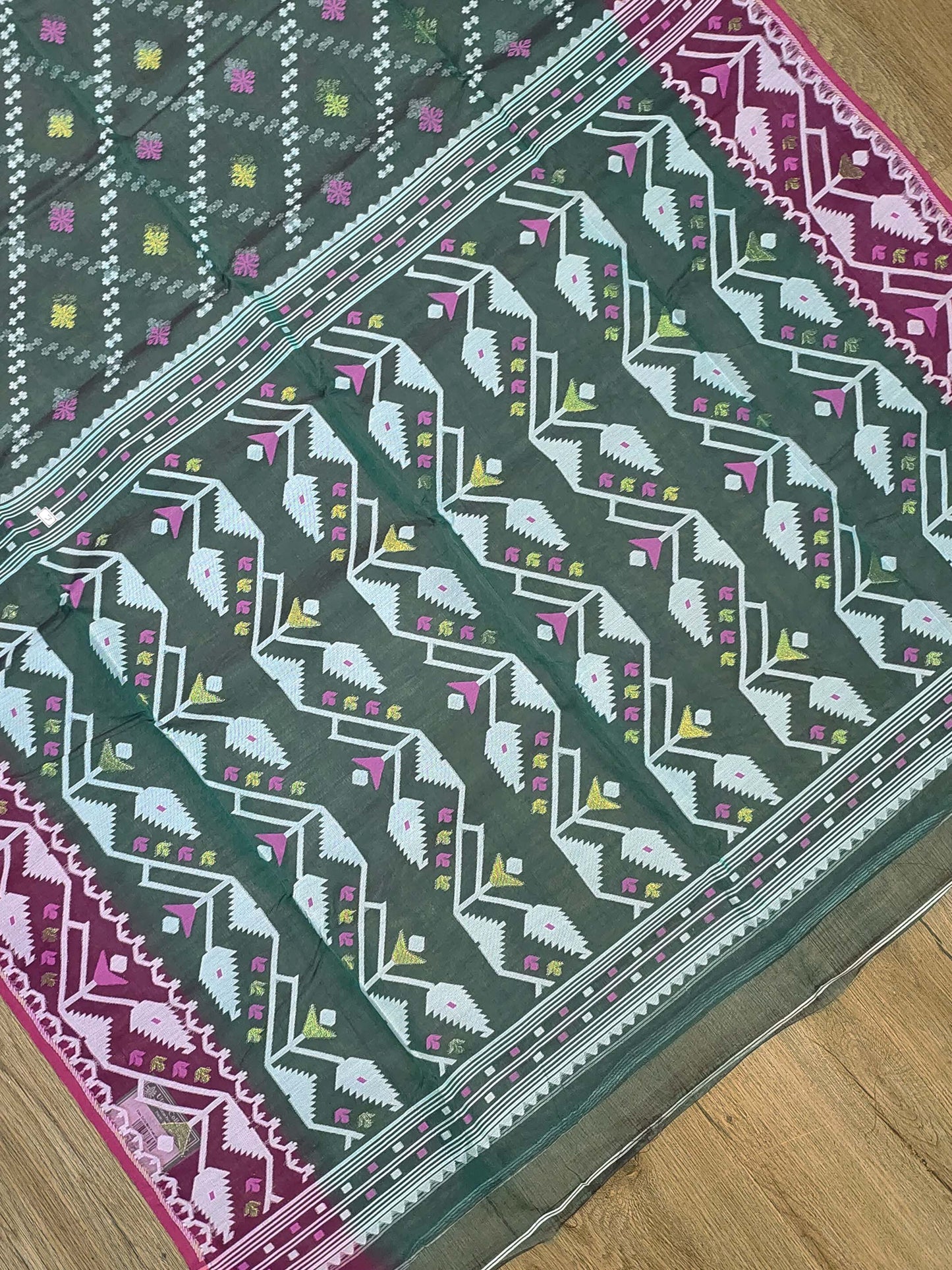 Dhakai Jamdani