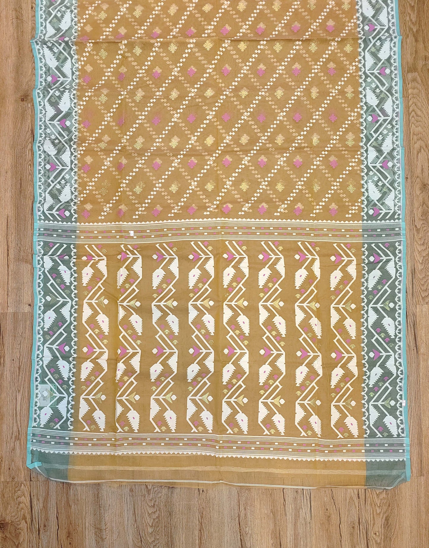 Dhakai Jamdani