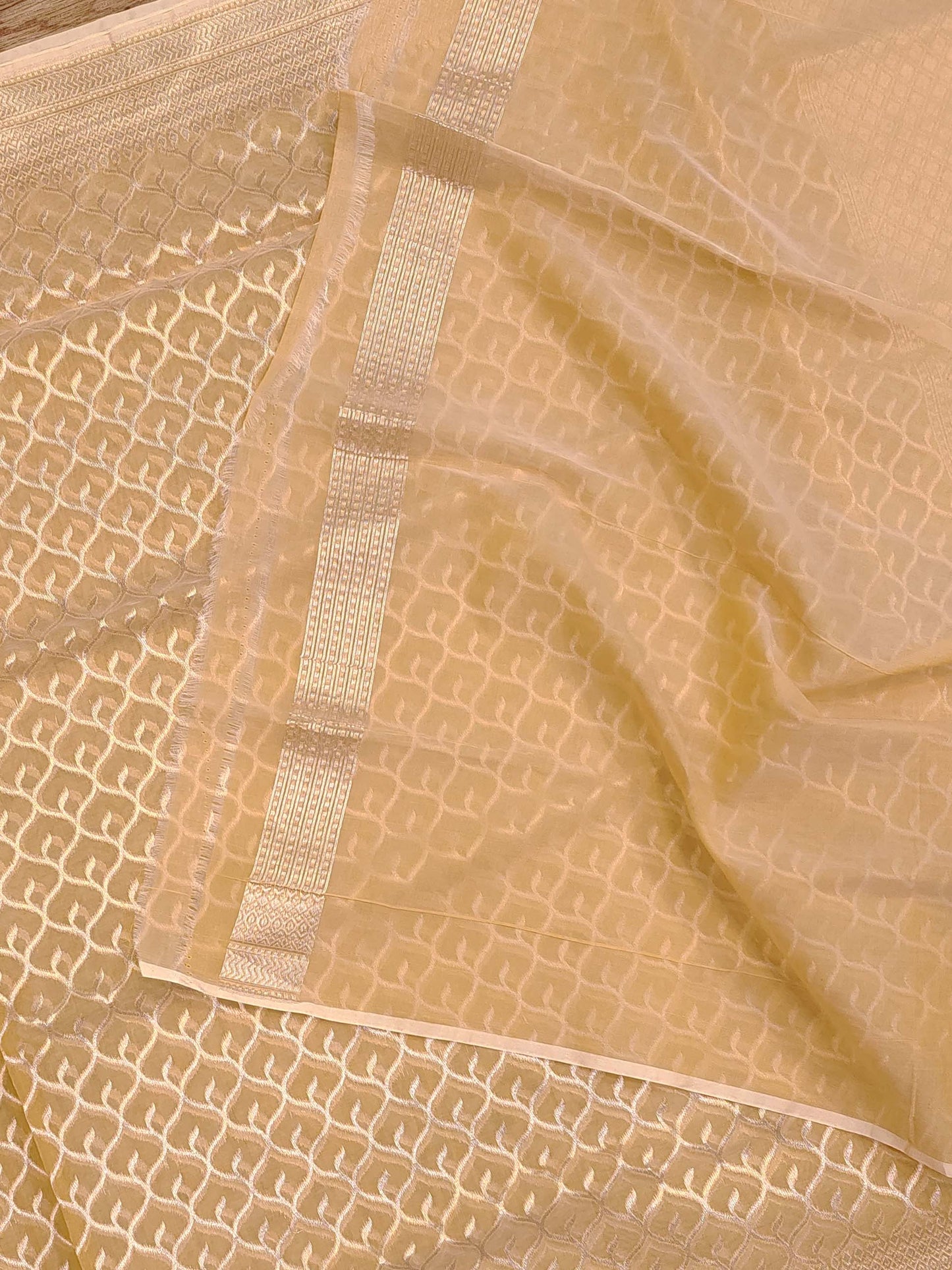 Kora Organza
