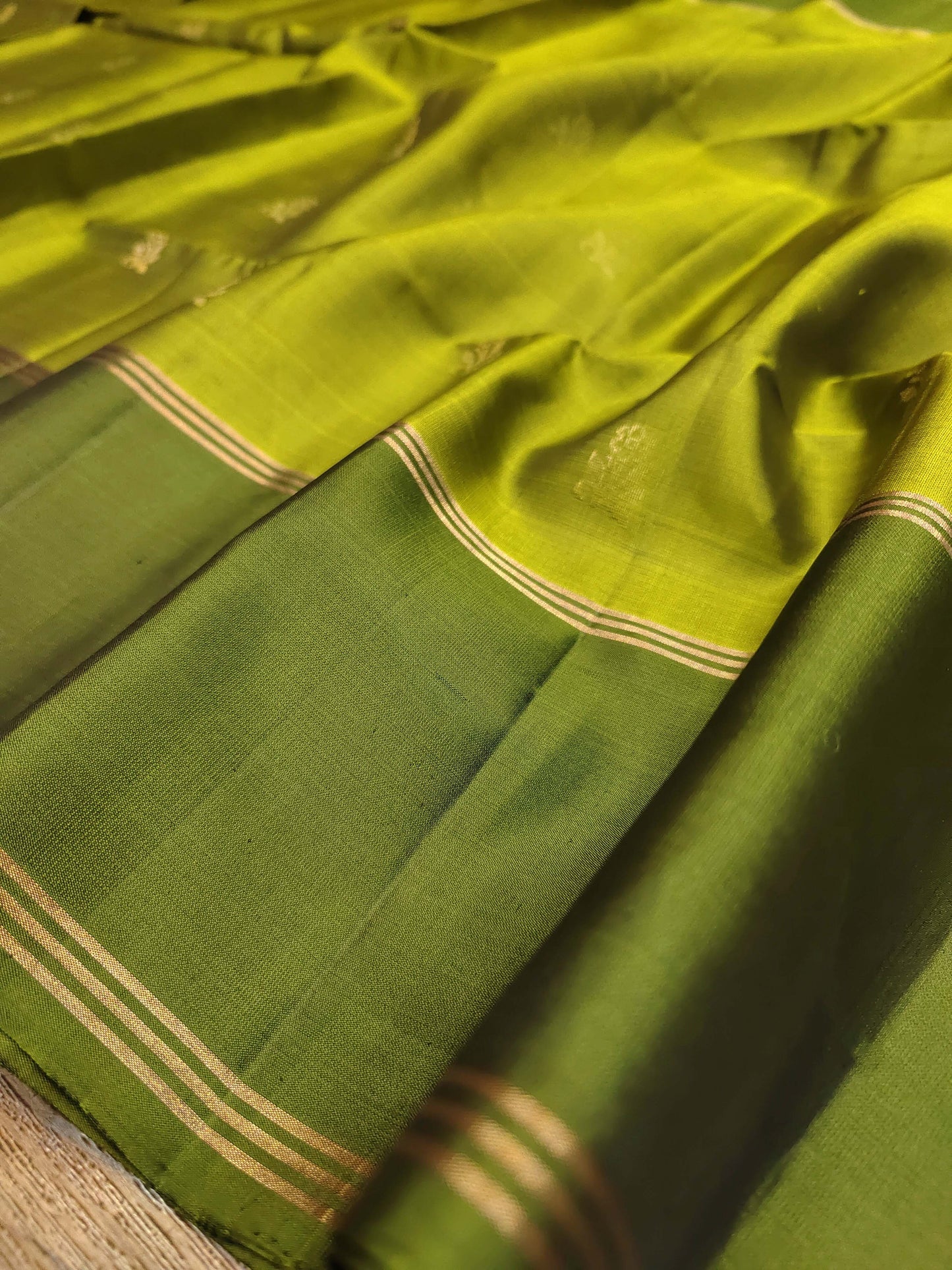 Arni Silk