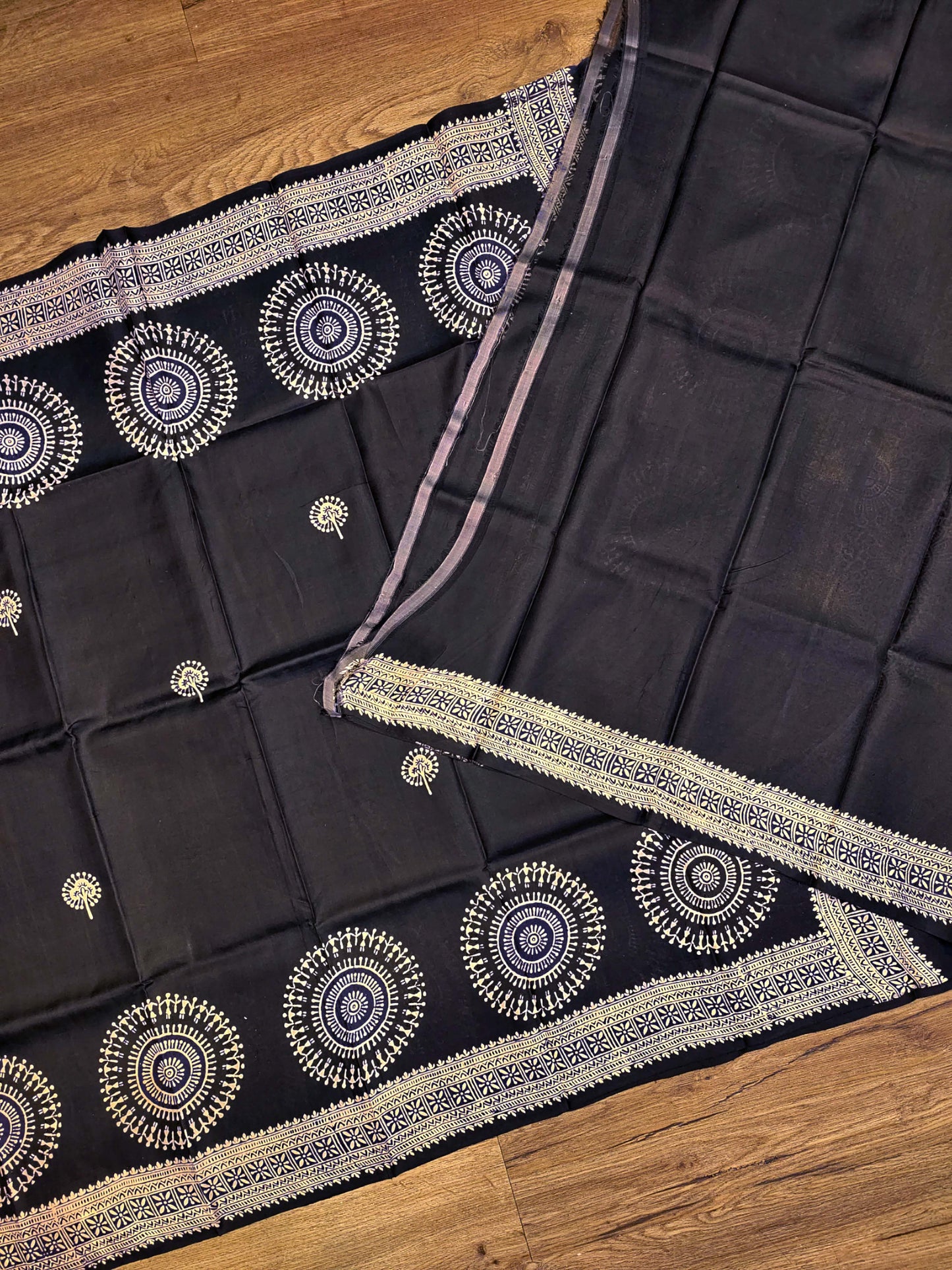Bishnupuri Silk Print
