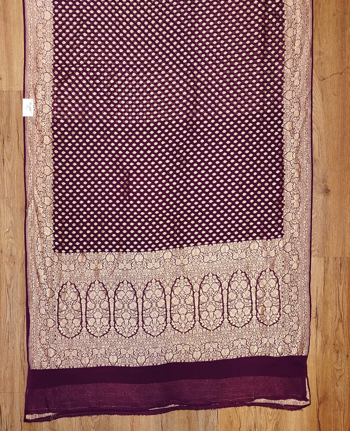 Georgette Banarasi