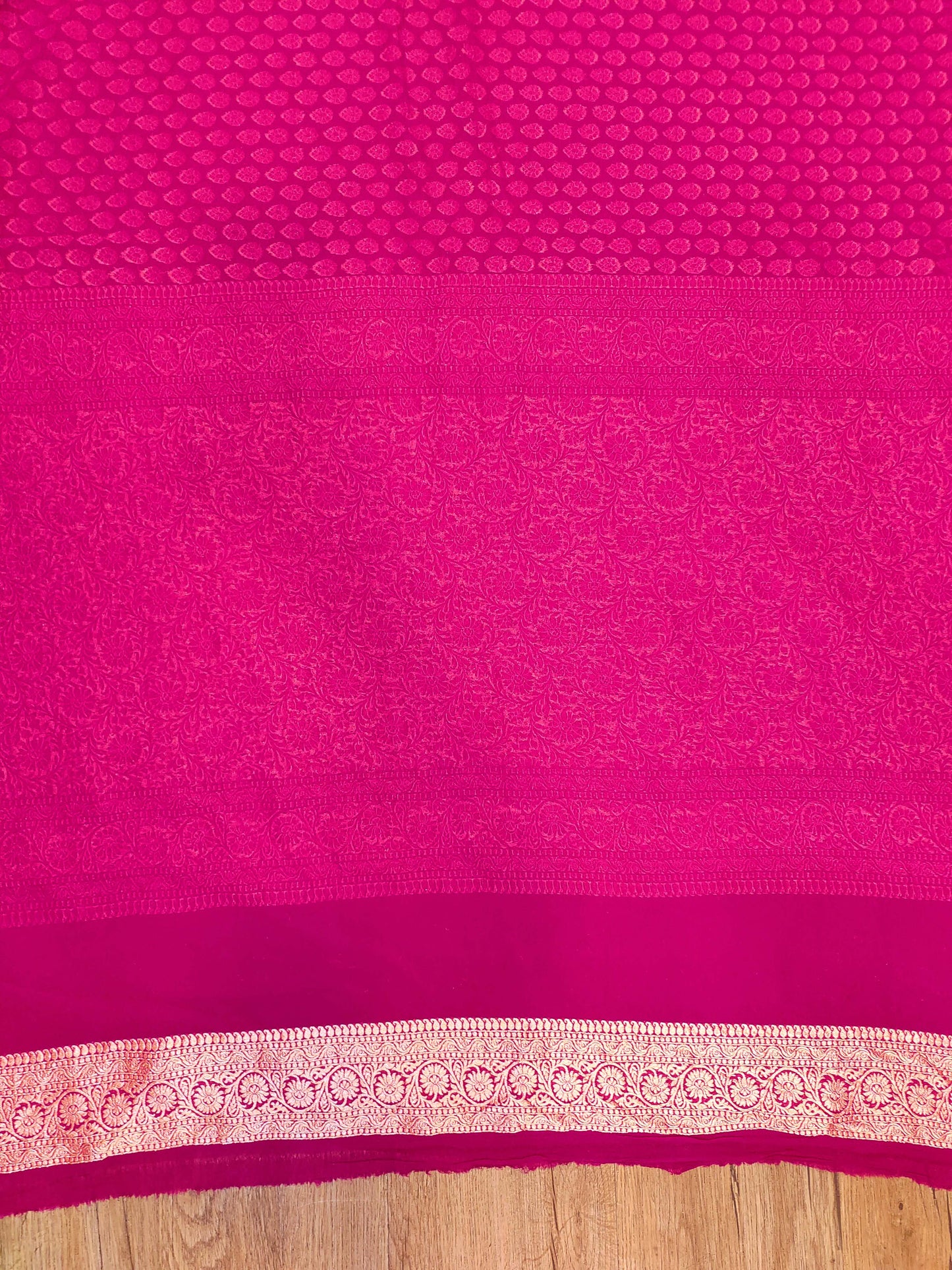 Georgette Banarasi