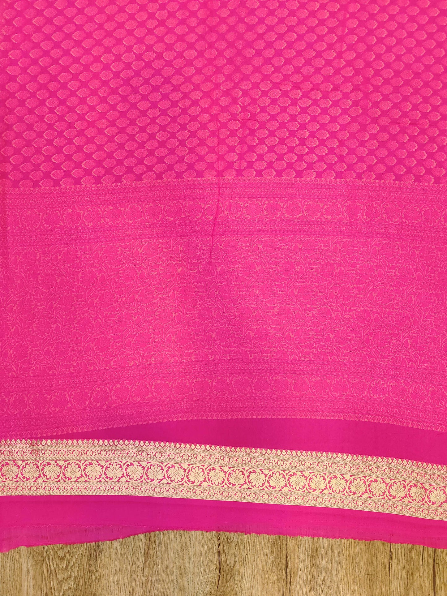 Georgette Banarasi