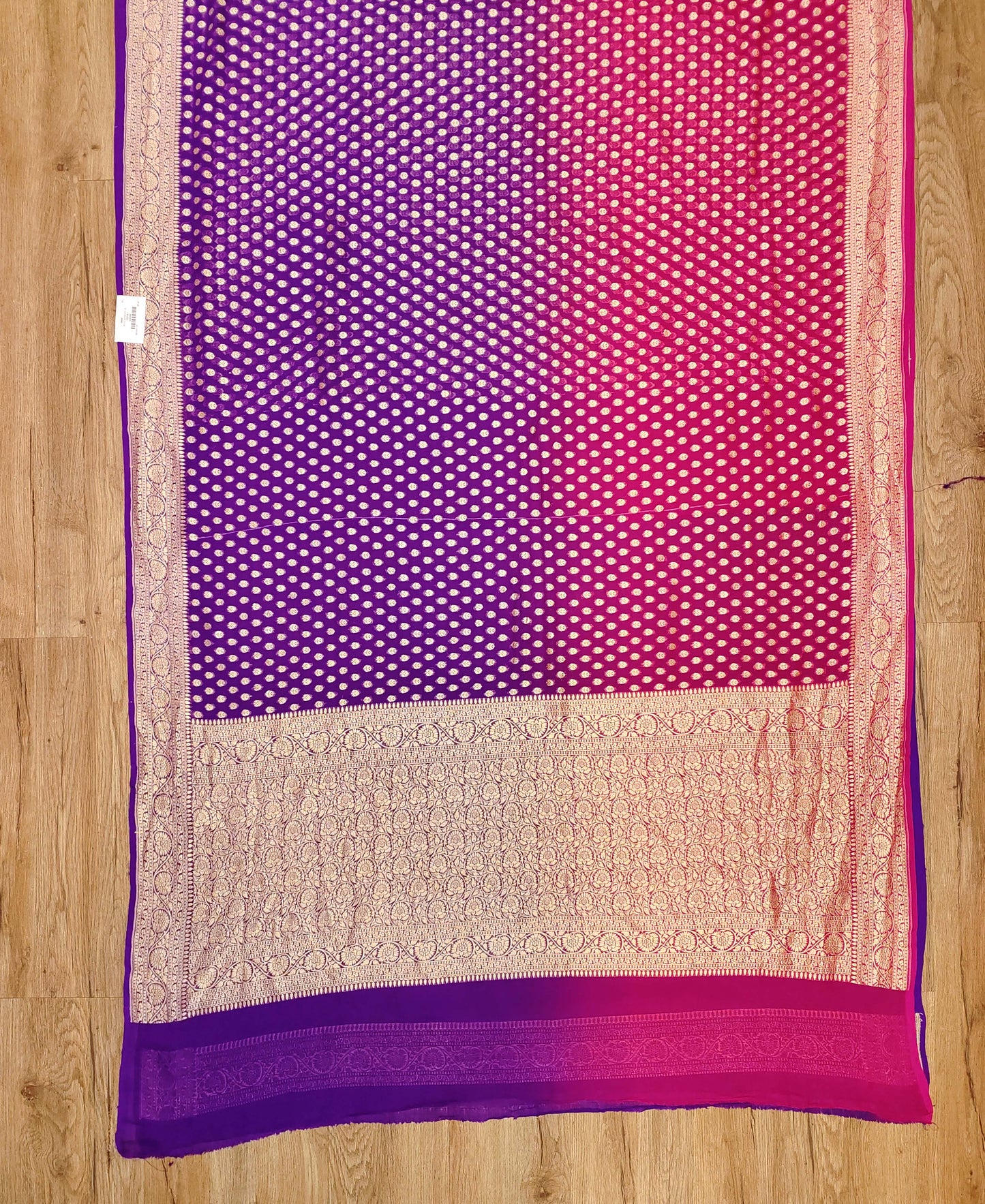 Georgette Banarasi