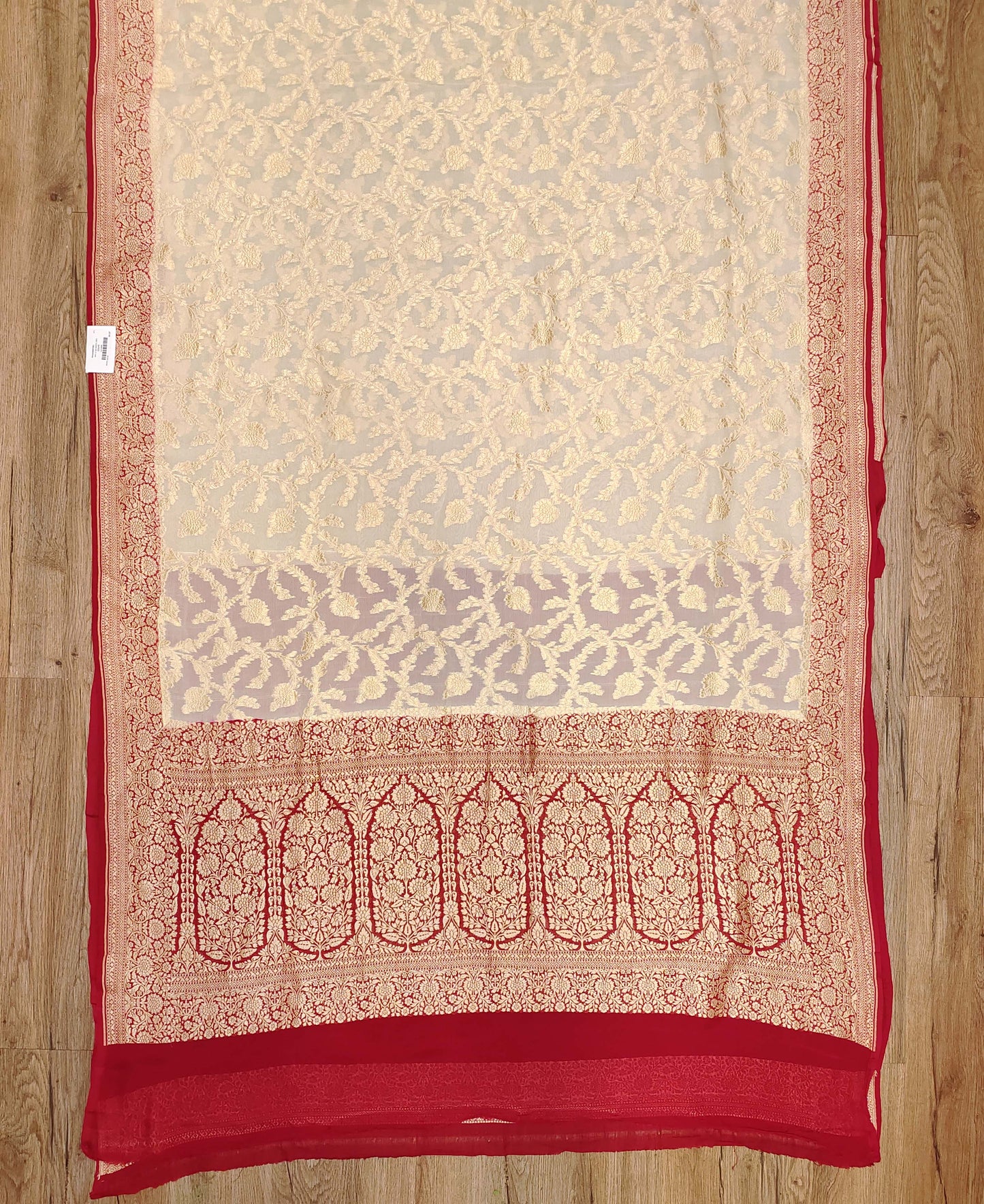 Georgette Banarasi