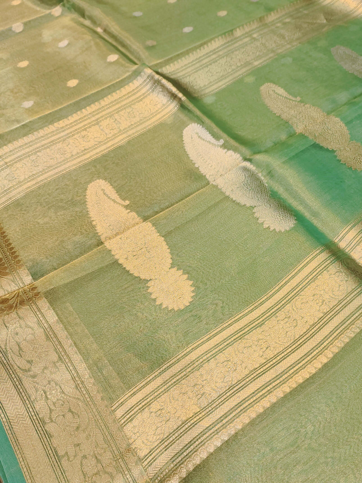 Tissue Banarasi