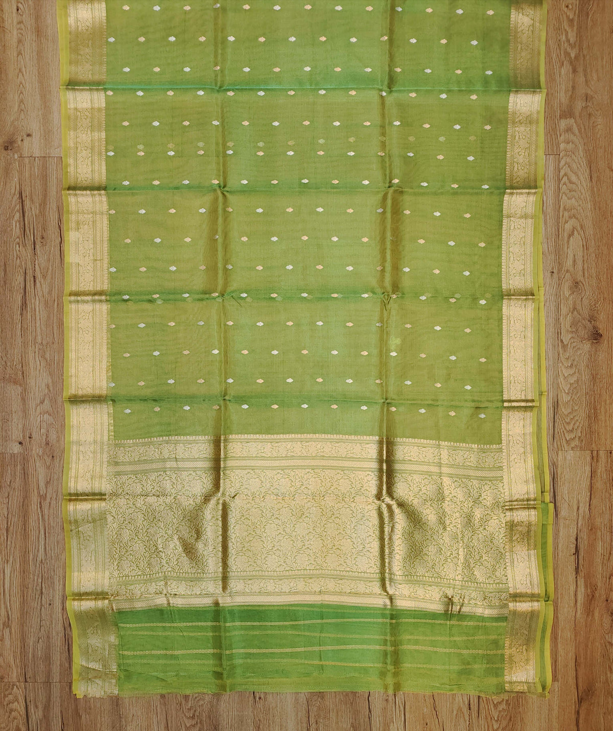 Tissue Banarasi