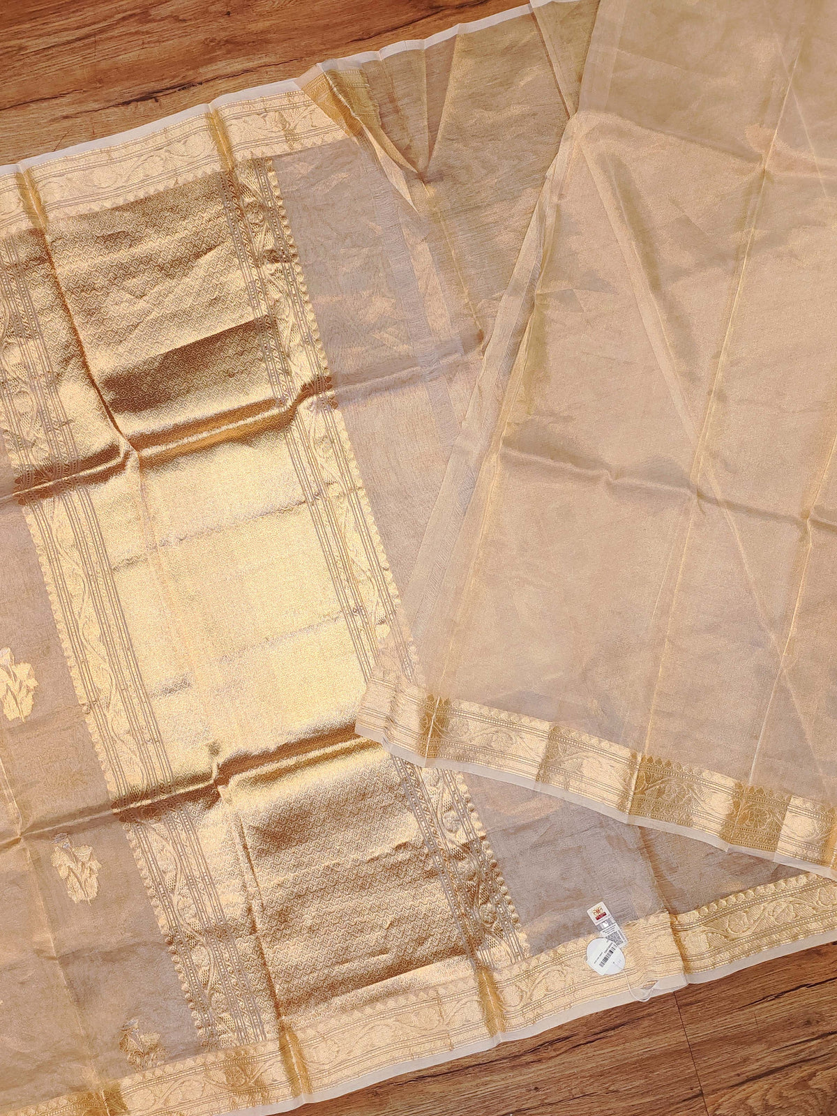 Tissue Banarasi