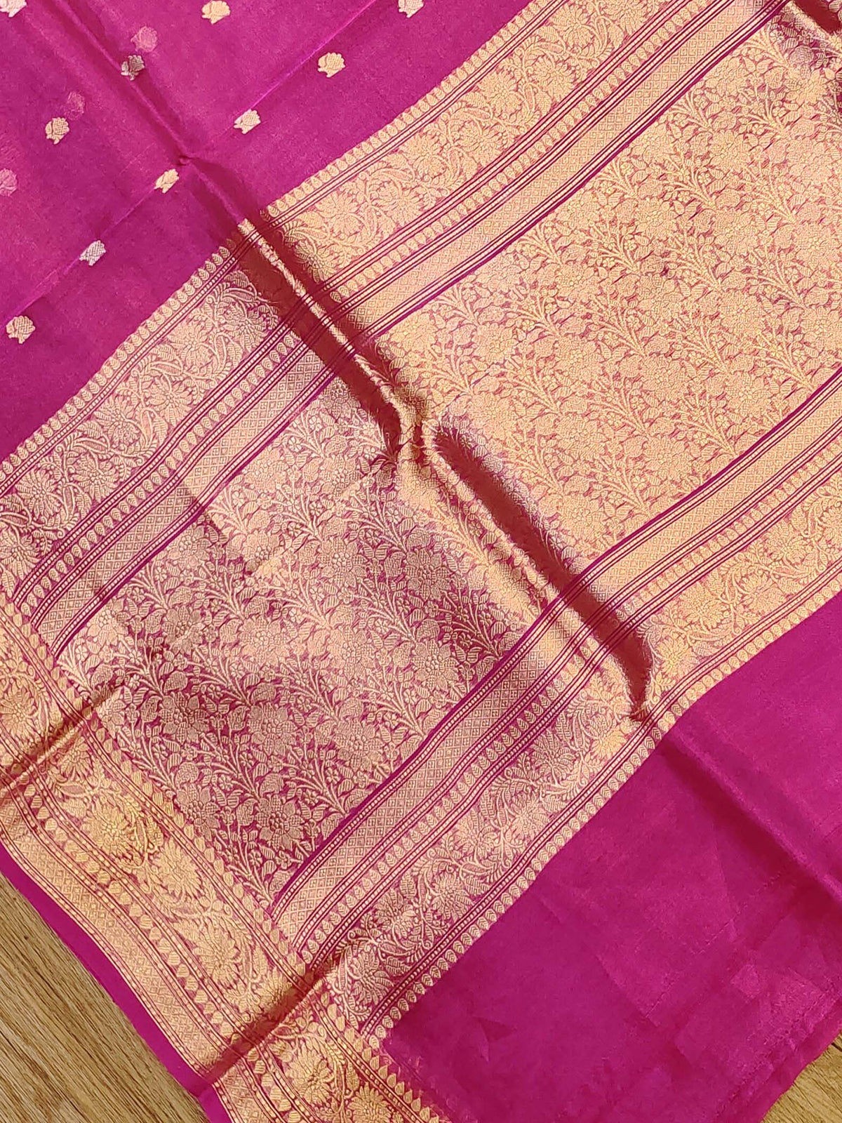 Tissue Banarasi