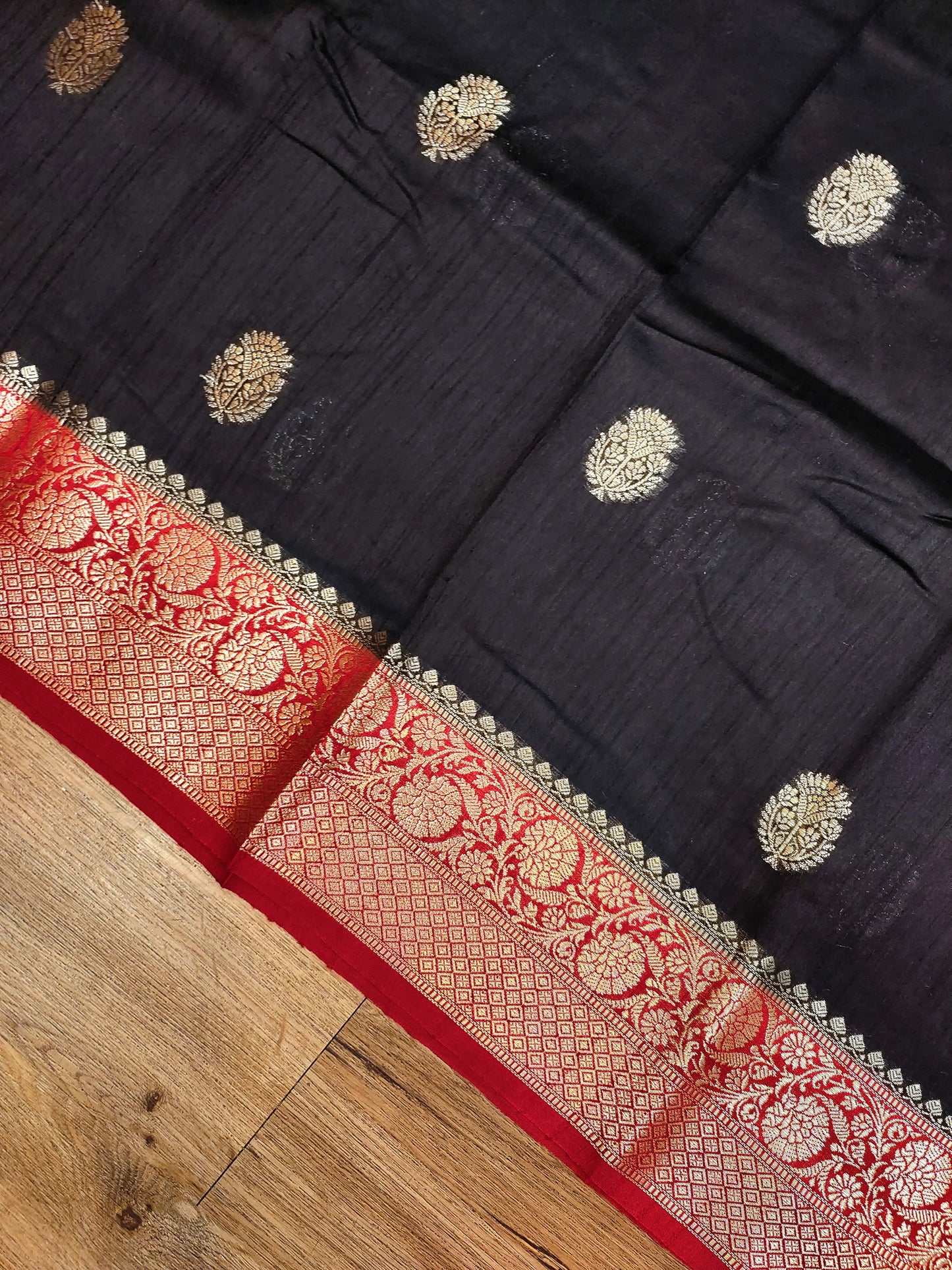 Tussar Banarasi (Blend)