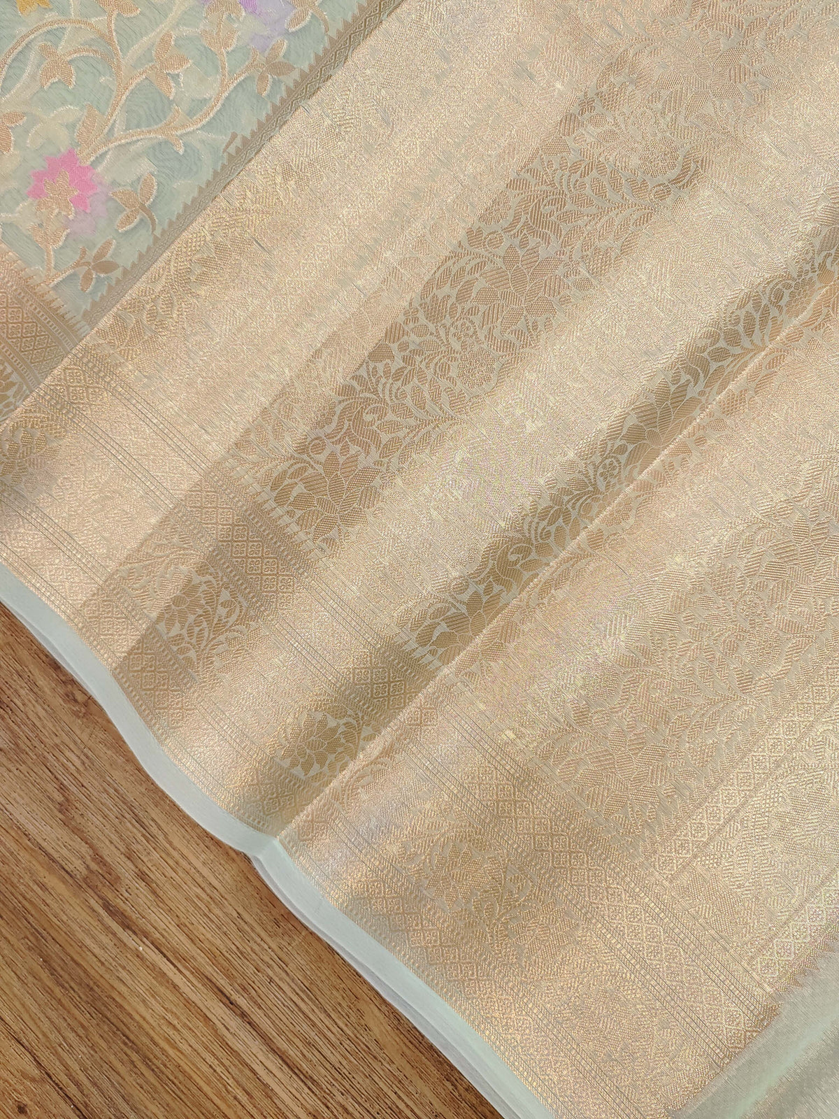 Kora Organza