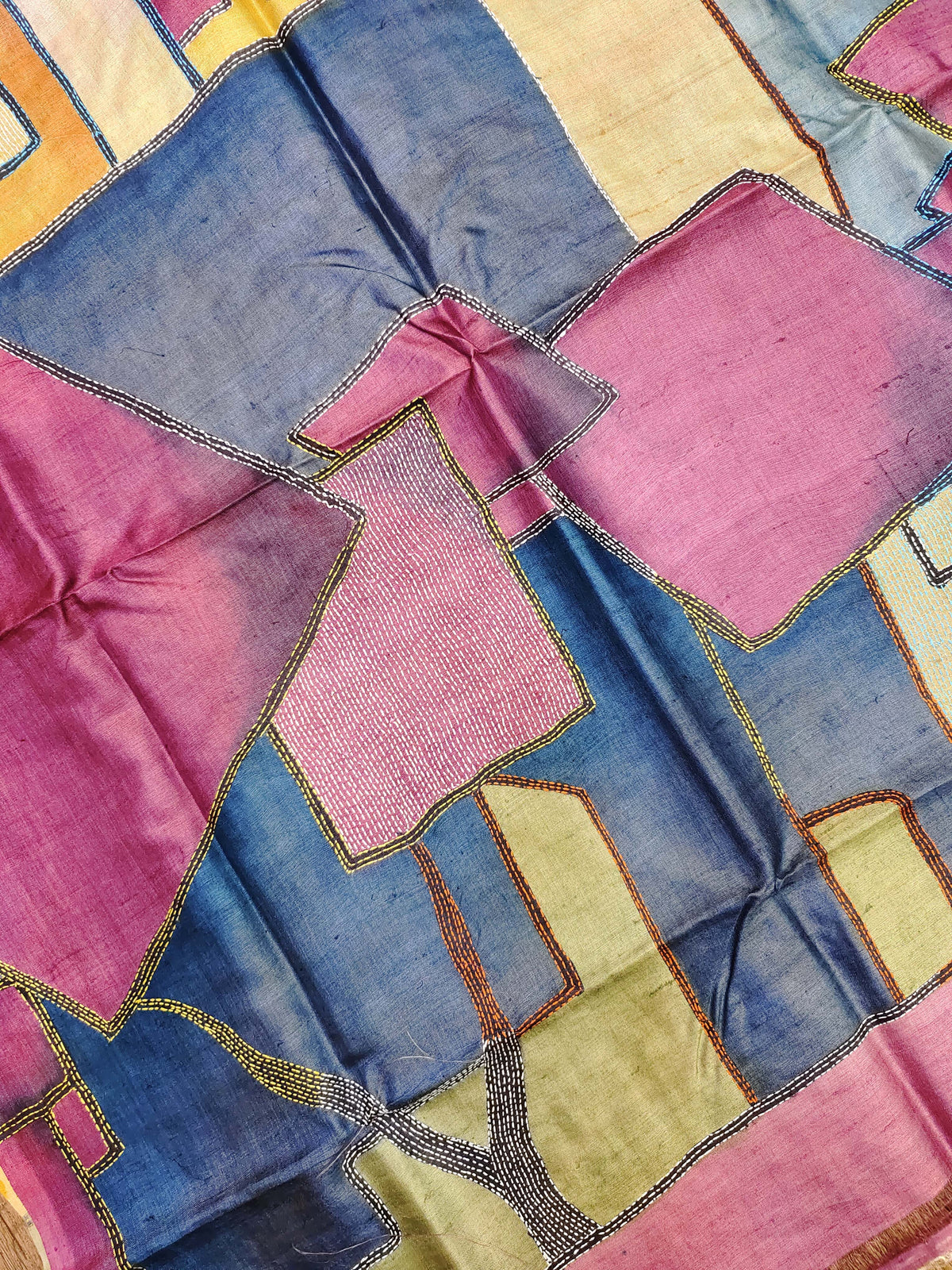 Kantha Chitra Tussar Saree