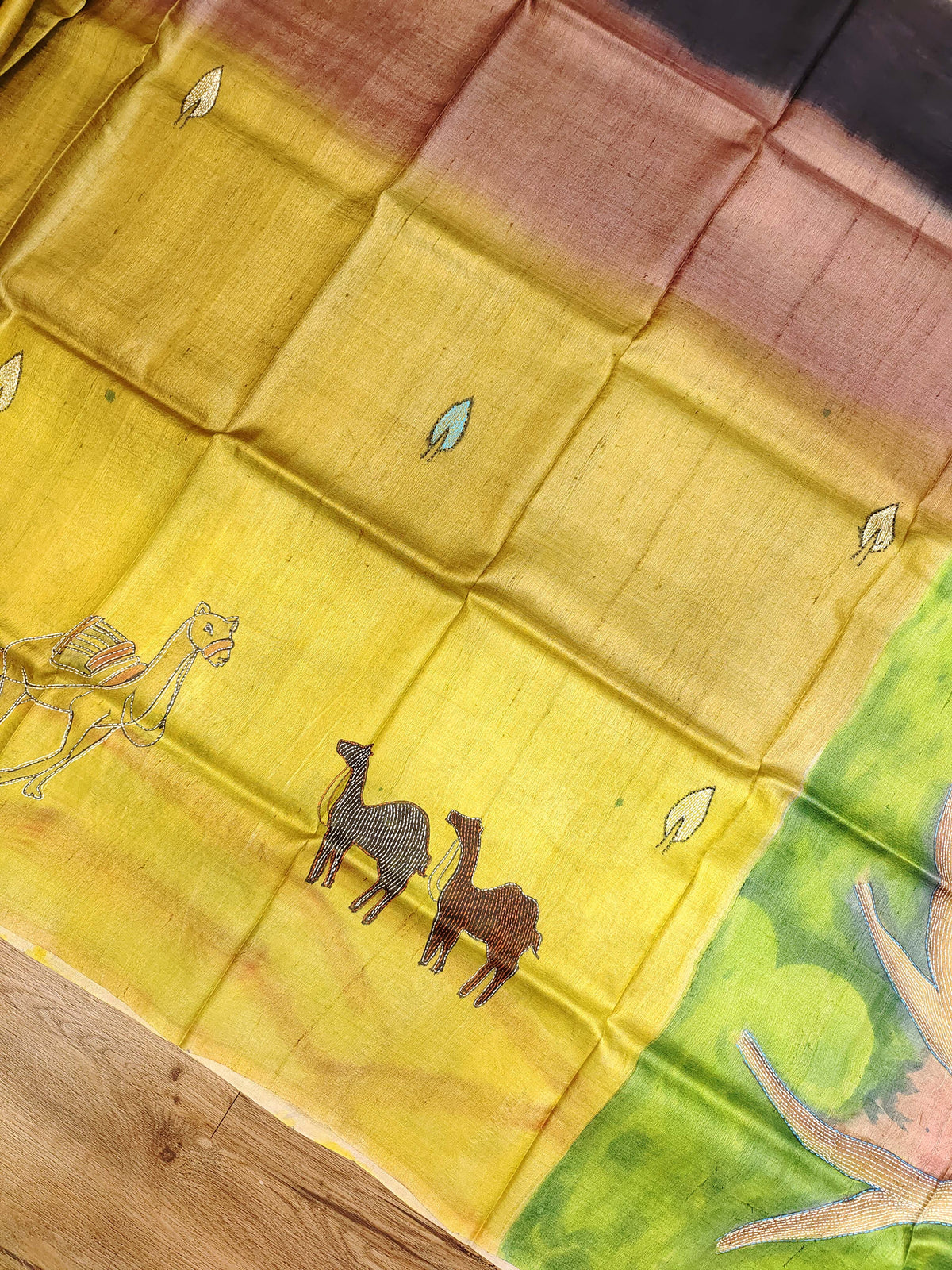 Kantha Chitra Tussar Saree