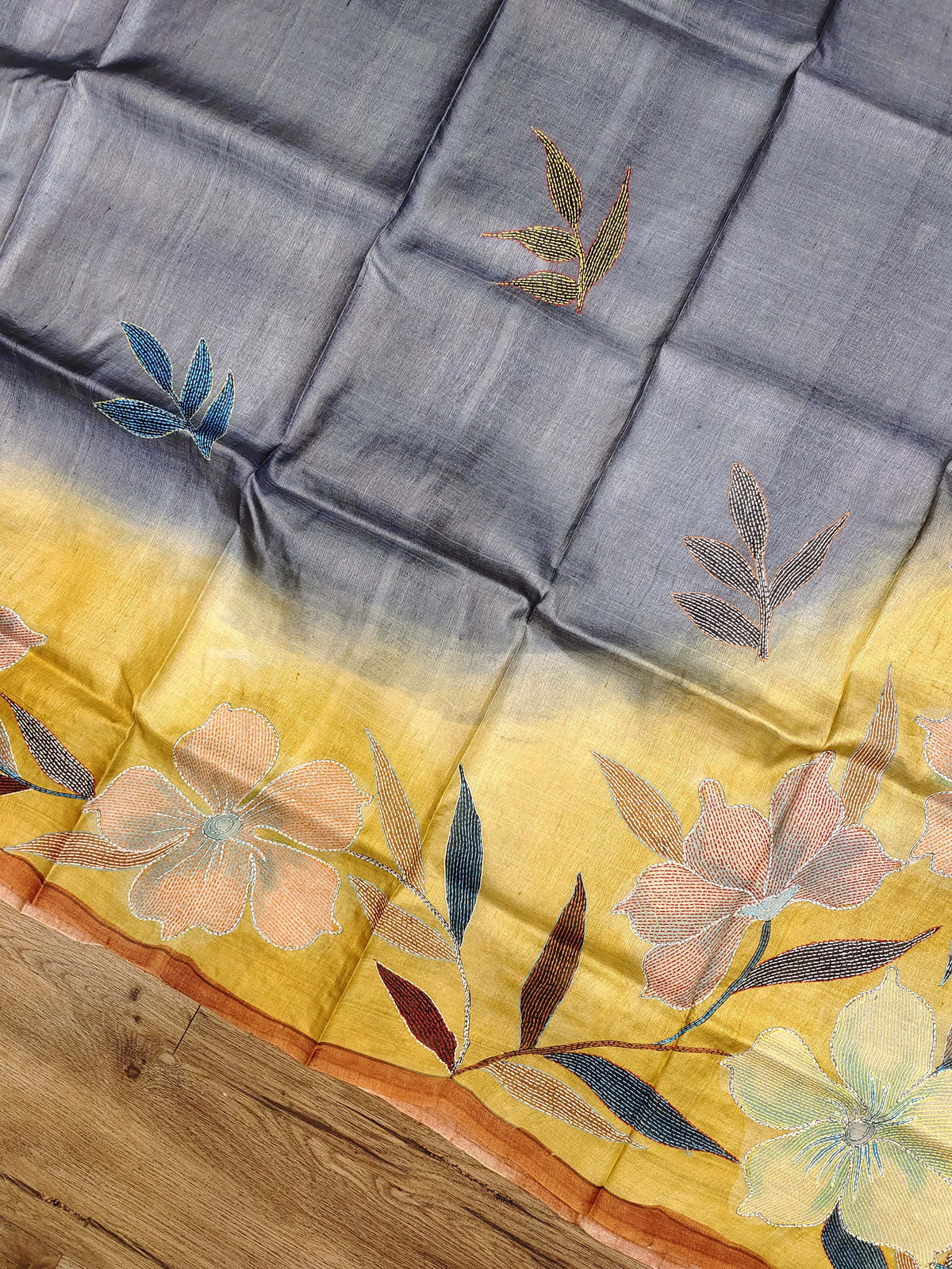 Kantha Chitra Tussar Saree