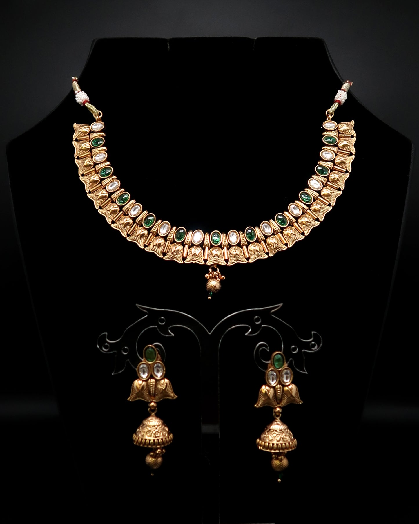 Traditional Temple Green Stone Necklace Set