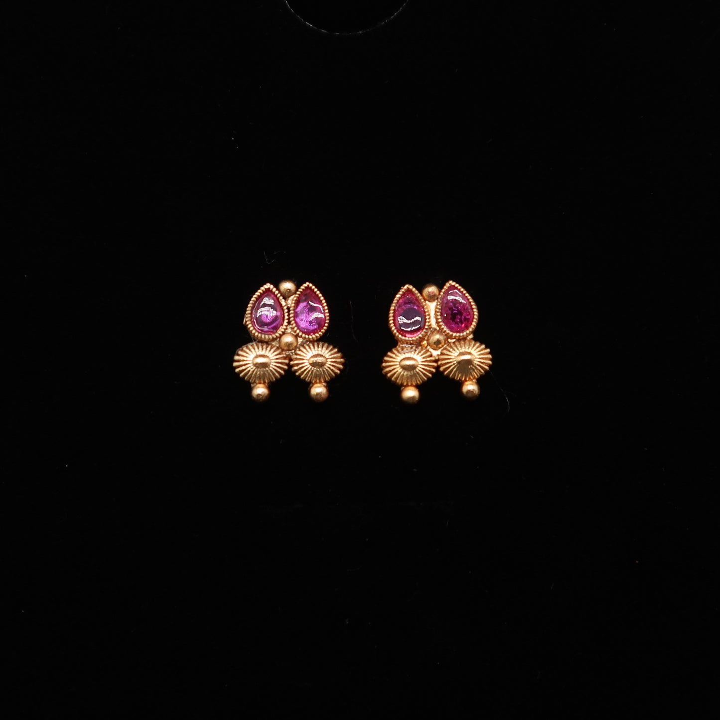 Antique Temple Pearl Drop Necklace Set
