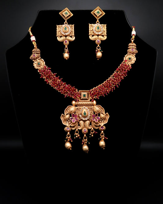 Antique Temple Floral Pendant Necklace Set