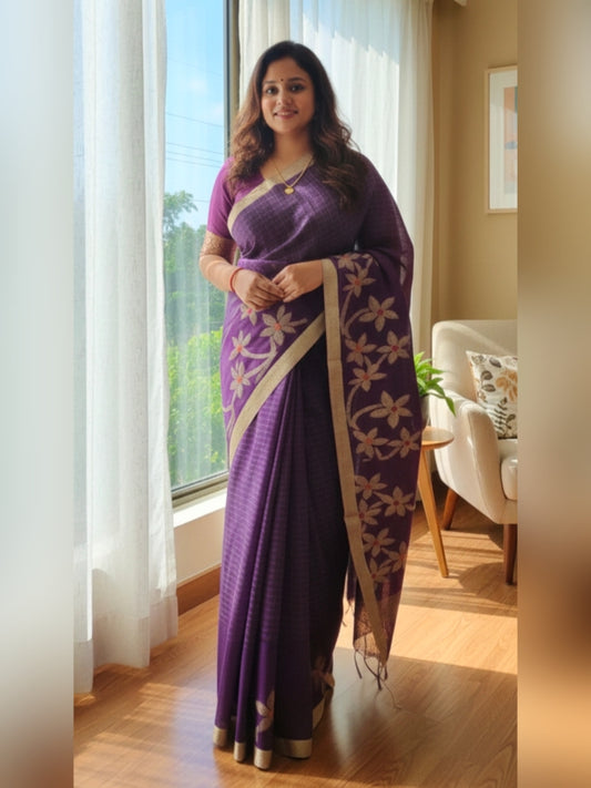 Pure Linen Saree with Floral Jaal Work & Checks Weave
