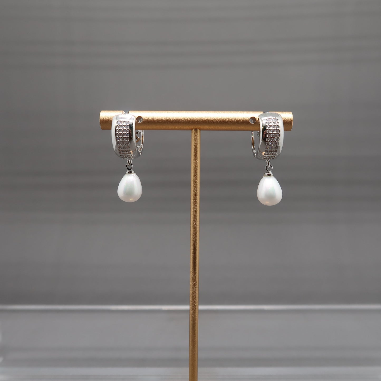 Pearl Hoops