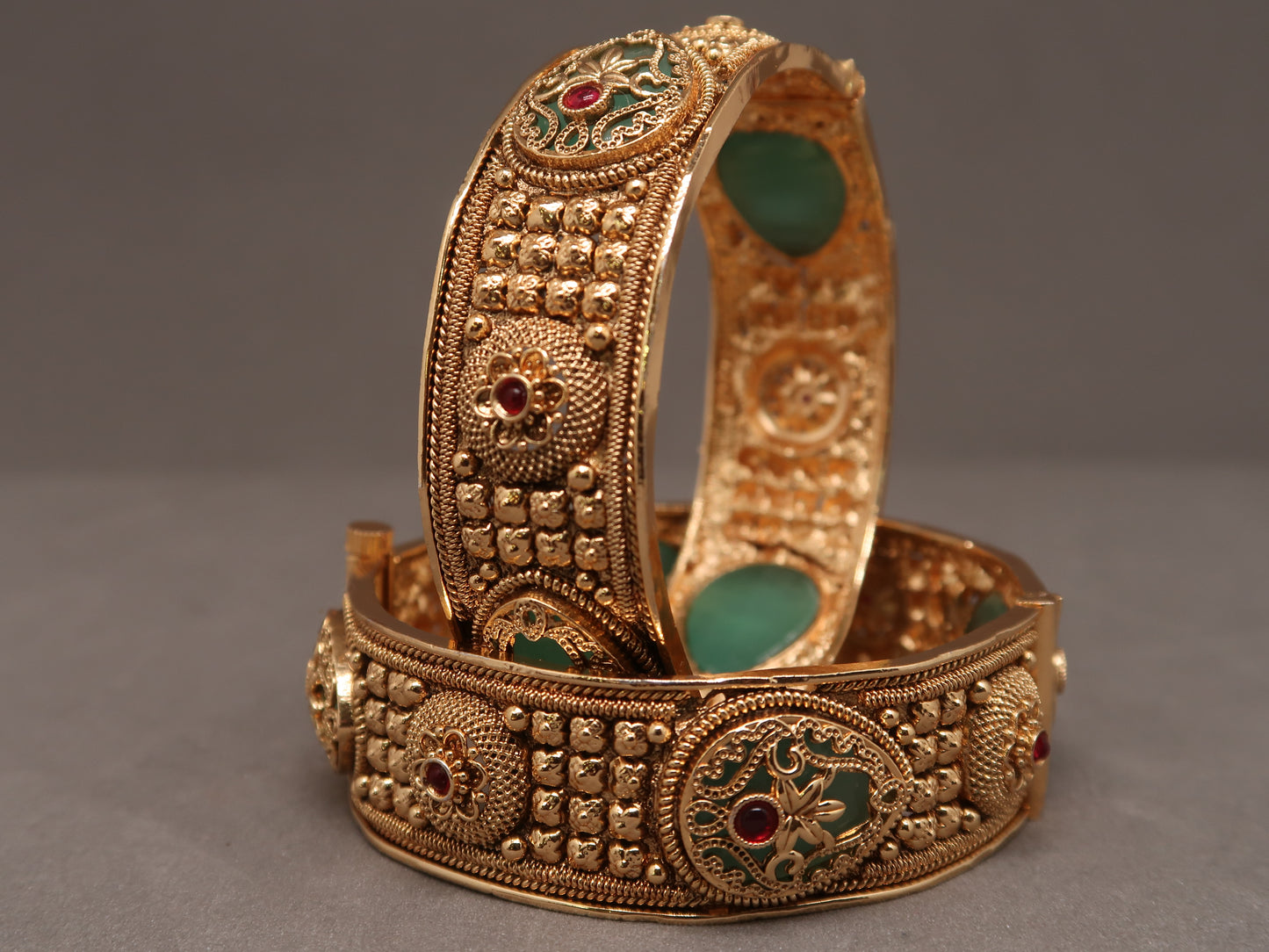 Heritage Green & Ruby Temple Kada