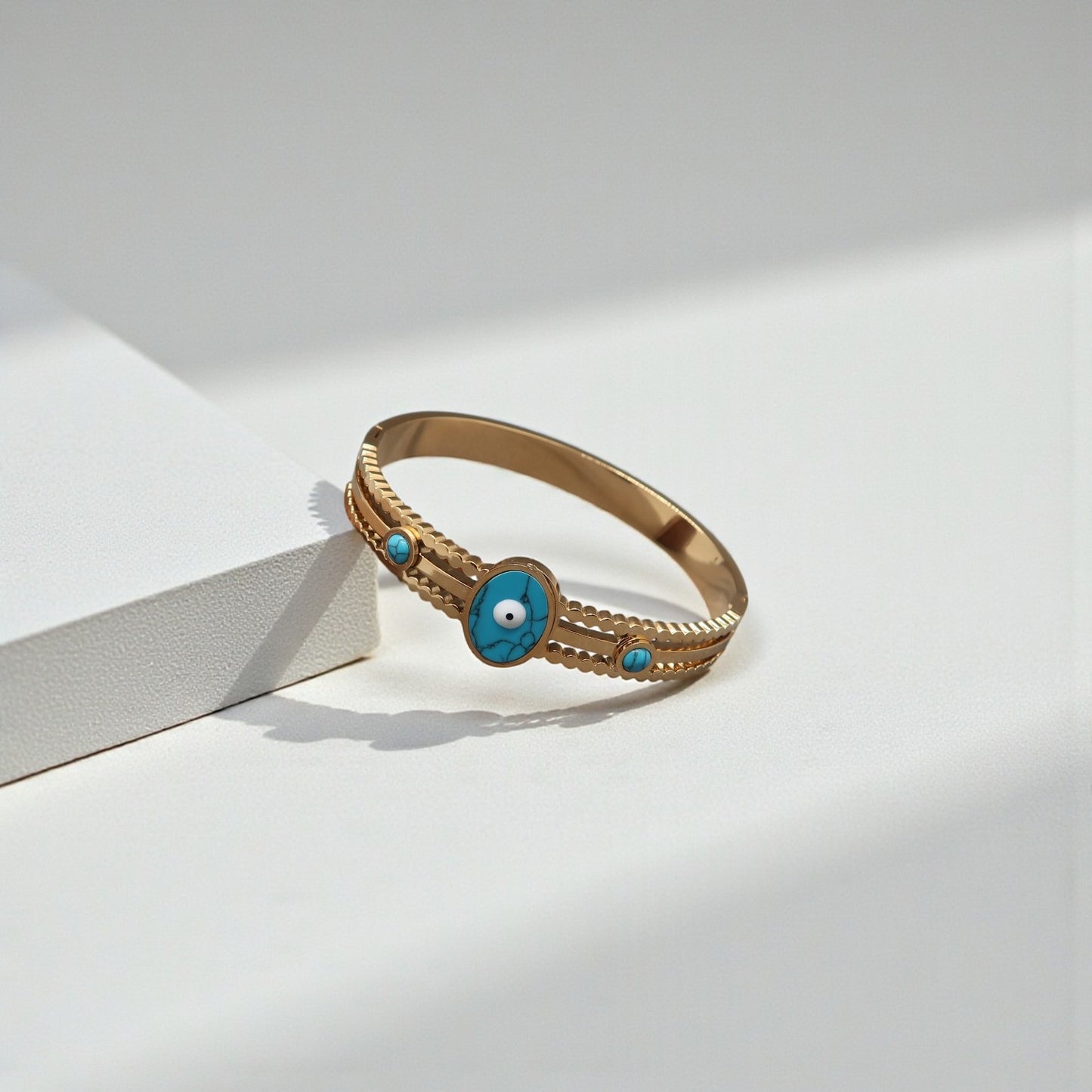 Turquoise Guard