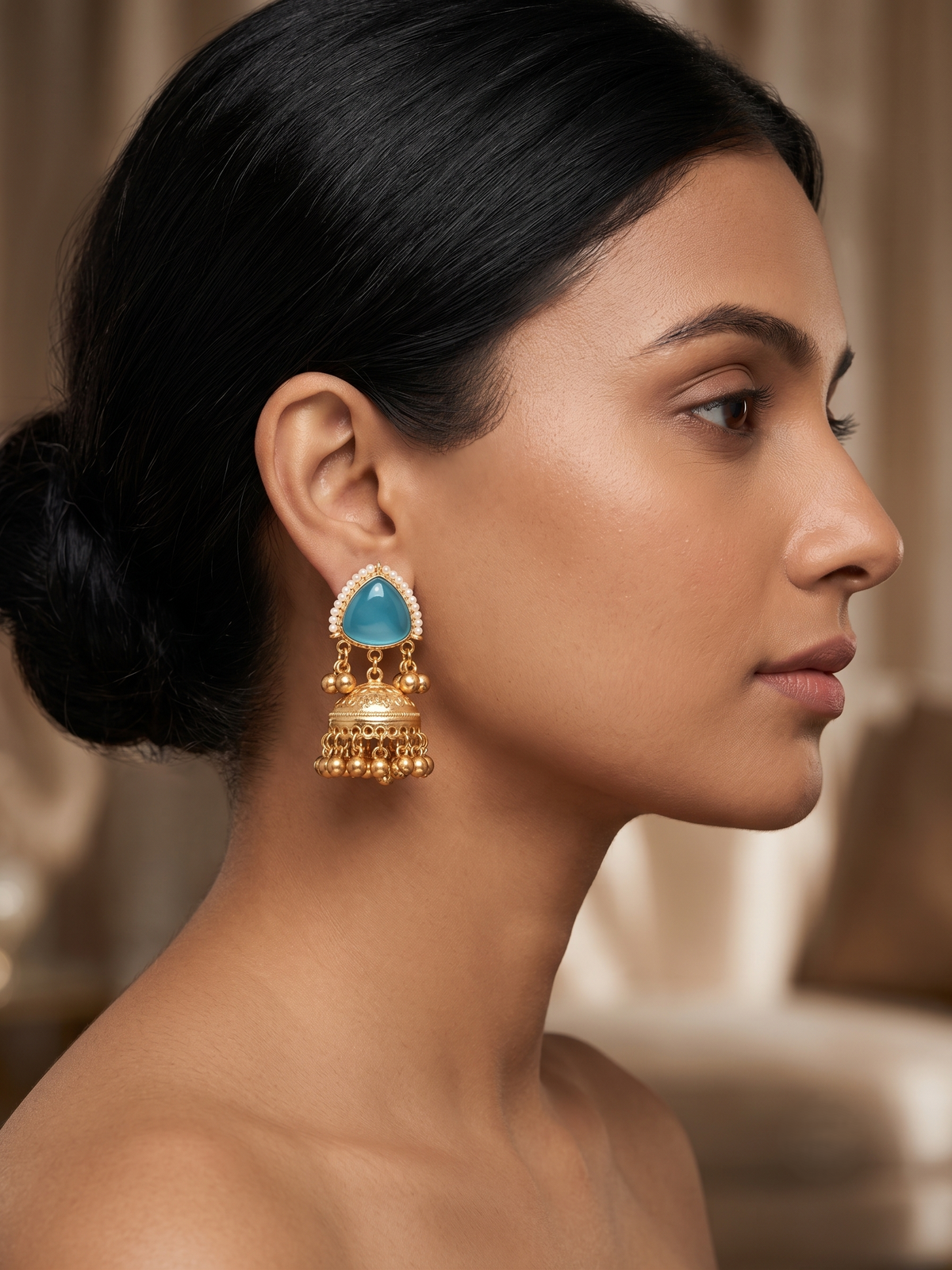 Rajsi Neelam Jhumka