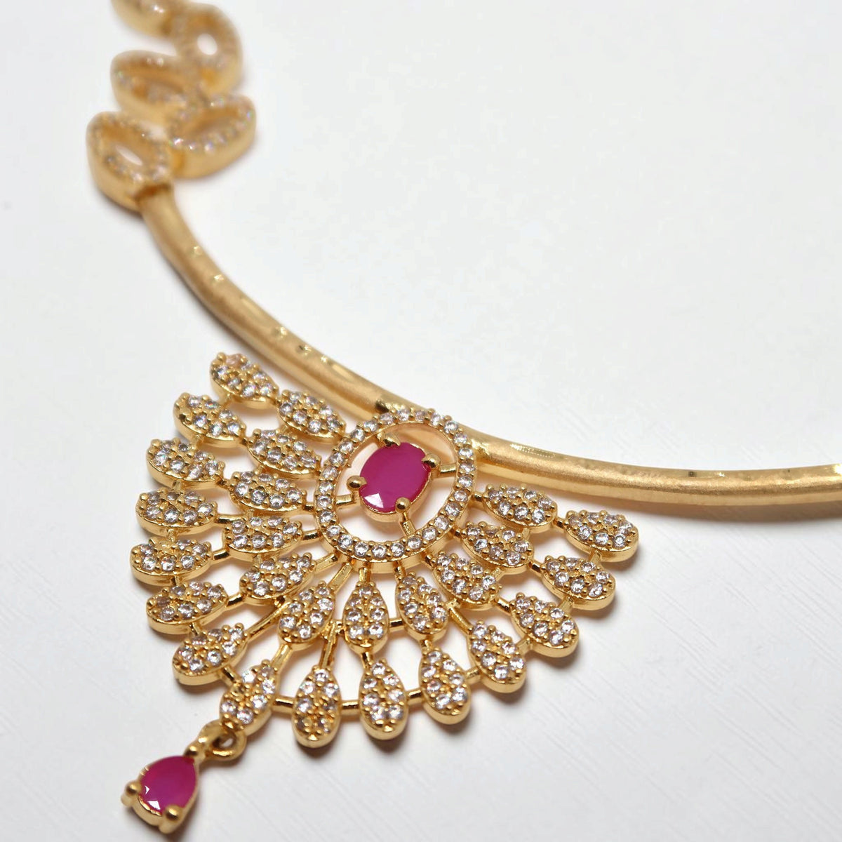Padmika Necklace Set